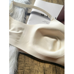 微磨毛暖肌全罩杯超薄軟支撐大胸顯小內衣無鋼圈防下垂大碼文胸罩