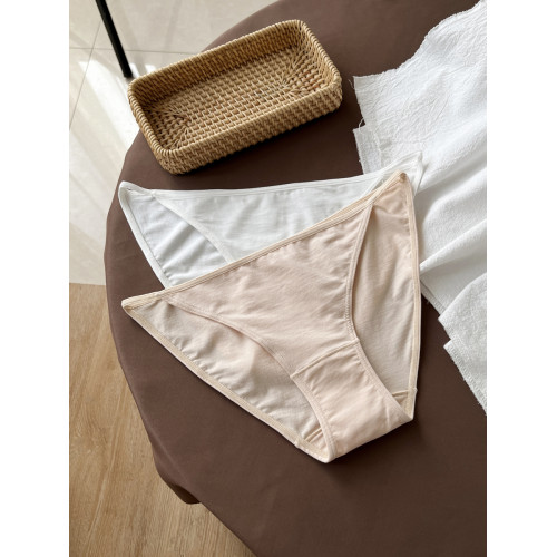 比基尼少女莫代爾棉內褲女生低腰運動健身透氣薄款三角褲白色新款