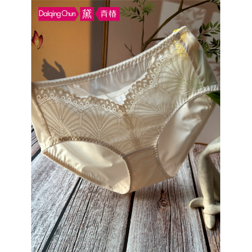 黑色品牌女士田園風蕾絲牛奶絲內褲中腰速乾舒適冰絲爆款三角短褲