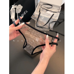 天呐！！蟒紋也太撩人了！配上若隱若現的網紗好野性~小衆設計感