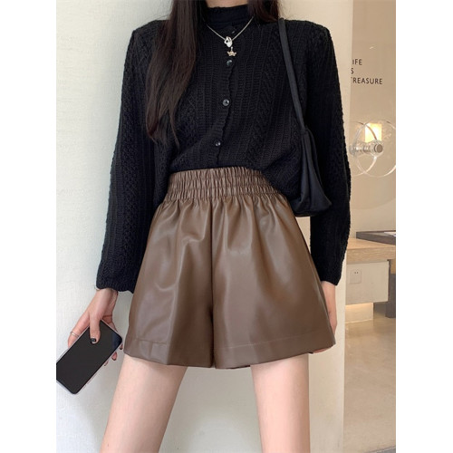 大碼胖mm高腰皮短褲女秋季2025年黑色a字濶腿pu皮褲松緊腰休閒褲