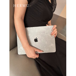 禾沐2025款M5pro銀色13寸macbookair保護殼M4皮質M1軟14寸保護套適用蘋果電腦殼m3透明15筆電m2外殼mac16寸