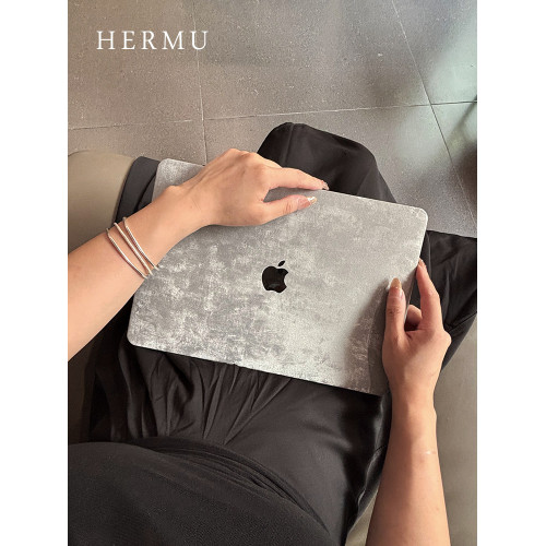 禾沐2025款M5pro銀色13寸macbookair保護殼M4皮質M1軟14寸保護套適用蘋果電腦殼m3透明15筆電m2外殼mac16寸