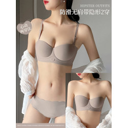 穿出圓圓胸外擴型內衣女小胸聚攏顯大胸罩無痕半杯無肩帶防滑文胸