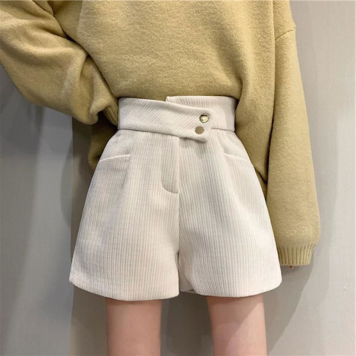 網紅爆款配靴子的短褲女秋冬款2023年新款外穿高腰寬鬆濶腿褲靴褲