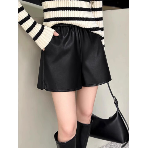 皮短褲女2023新款秋冬季外穿高腰大碼靴褲黑色百搭a字濶腿小皮褲