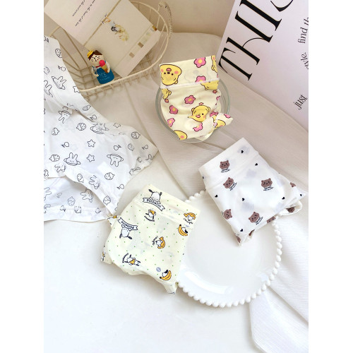 4條冰絲內褲女可愛牛奶絲日系卡通中腰學生少女生夏季薄款三角褲