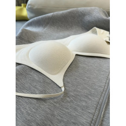 無痕內衣女聚攏小胸無鋼圈一體固定杯2026新款爆款美背少女文胸罩