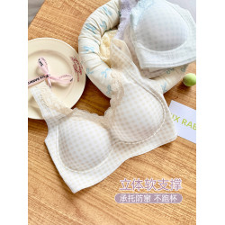 六隻兔子收副乳內衣女小胸聚攏軟支撐胸罩無鋼圈甜美風防下垂文胸