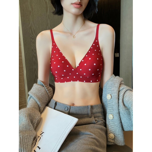 新春紅色內衣套裝女薄款小胸無鋼圈舒適無痕軟支撐本命年馬年文胸