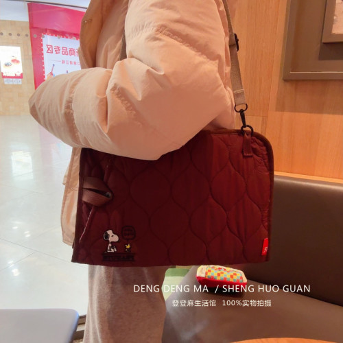 日系史努比單肩斜背14寸筆記型電腦包通勤超輕防震內膽手提包