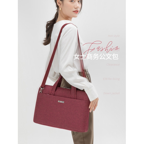 女商務手提平板筆電公文包電腦包大容量文件通勤新款高級感2024