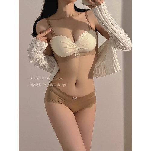 維多利亞2026新款無痕紅色內衣女小胸聚攏無鋼圈文胸套裝結婚新娘