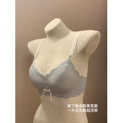 細肩帶內衣女小胸聚攏無鋼圈撞色交叉美背舒適薄款無痕文胸罩套裝
