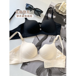 六隻兔子小聚蛋無痕內衣女小胸聚攏顯大防下垂舒適無鋼圈文胸胸罩
