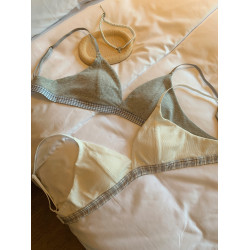 馨幫幫Bra 文藝風格子拼接三角杯內衣女薄款透氣小胸聚攏無痕文胸