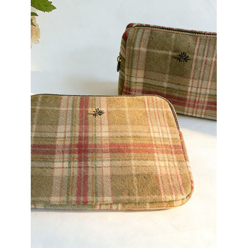 出口多功能英倫風格子復古毛呢格紋拉鍊電腦包手拿包平板電腦包 出口多功能英倫風格子復古毛呢格紋拉鍊電腦包手拿包平板電腦包