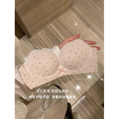 法式碎花蕾絲邊內衣女聚攏小胸顯圓收副乳防下垂薄款文胸套裝