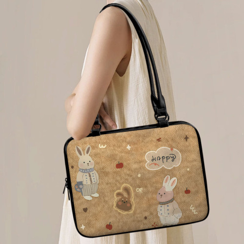 【趣物研所】卡通小馬單肩電腦包14寸2025新款適用聯想13.3華爲matebook14蘋果macbook平板ipad筆電收納包