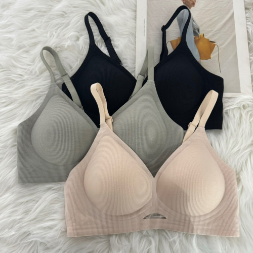 美月馨5517無痕固定一體杯女士薄款文胸聚攏一片式無痕無鋼圈內衣