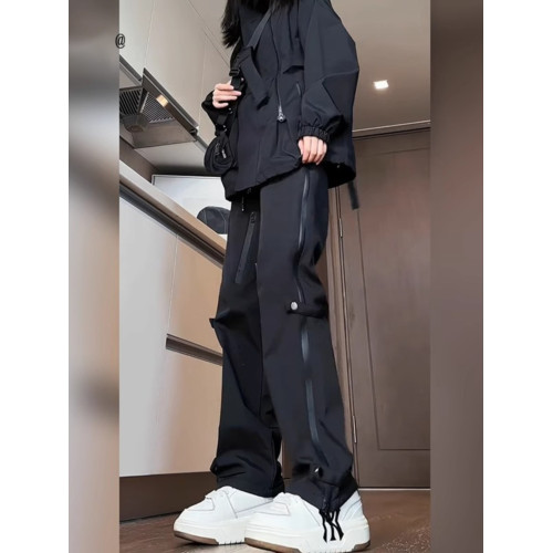 直筒登山工裝褲女款2025新款秋冬加絨小個子大碼防風防水沖鋒褲子