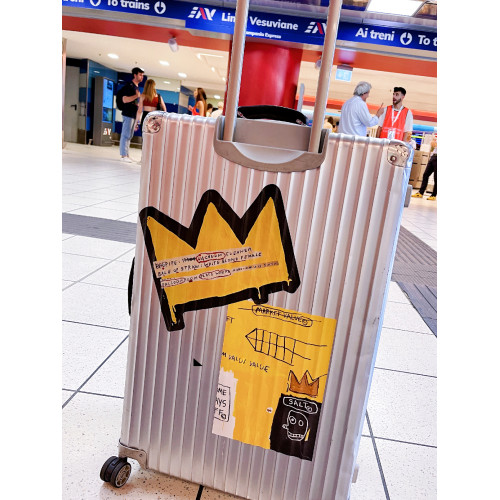 巴斯奎特小王冠行李箱貼紙防水全貼個性創意塗鴉不畱膠潮牌貼紙 巴斯奎特小王冠行李箱貼紙防水全貼個性創意塗鴉不畱膠潮牌貼紙