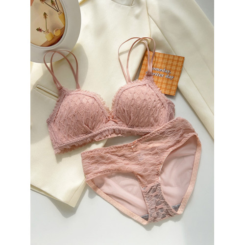 六隻兔子小攏杯小胸聚攏蕾絲內衣女承托防垂無鋼圈收副乳透氣文胸