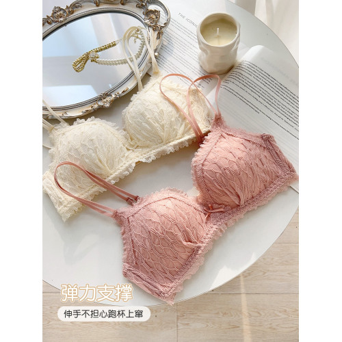 六隻兔子小攏杯小胸聚攏蕾絲內衣女承托防垂無鋼圈收副乳透氣文胸