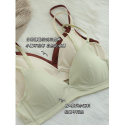 內衣狂世家舒適深V美背無痕簡約大胸顯小莫代爾親膚少女透氣文胸