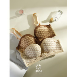 中厚2CM小胸聚攏蕾絲內衣女收副乳防下垂無鋼圈無肩帶抹胸文胸罩