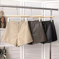 一粒釦高腰PU皮A字休閒褲女2022年秋裝韓版時尚百搭外穿濶腿短褲