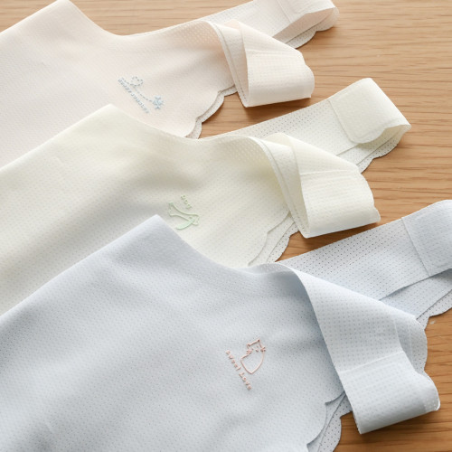 A類一階段少女文胸 無痕薄款背心式無鋼圈罩杯中大童學生美背內衣