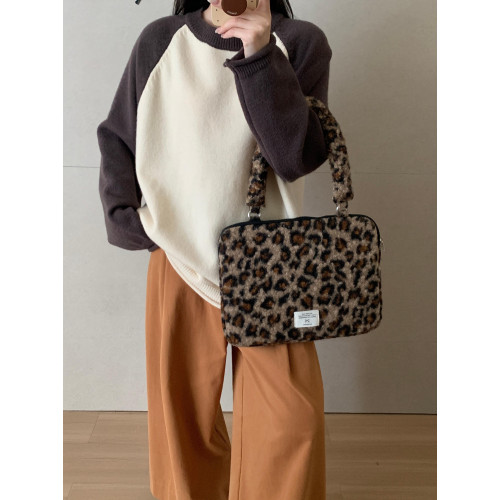 筆記型電腦包14寸2024新款女士單肩包通勤豹紋高級感適用蘋果macbookair13.3聯想華爲pro16寸收納內膽包 筆記型電腦包14寸2024新款女士單肩包通勤豹紋高級感適用蘋果macbookair13.3聯想華爲pro16寸收納內膽包