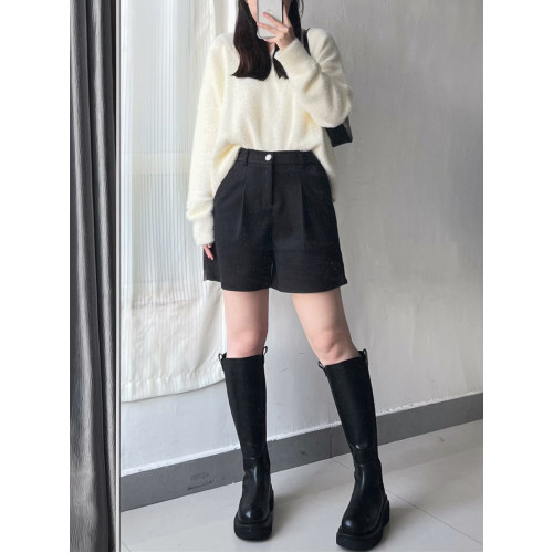 大碼微胖mm毛呢濶腿褲女春秋外穿加厚高腰a字短褲小個子打底靴褲