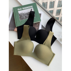 無痕裸感內衣女士小胸無鋼圈調整型上托聚攏上薄下厚一片式文胸罩