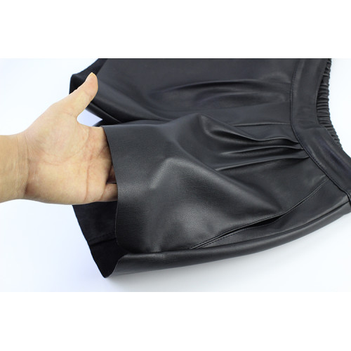 黑色PU皮褲2025年新款高腰顯瘦大碼百搭寬鬆濶腿皮短褲女秋冬外穿