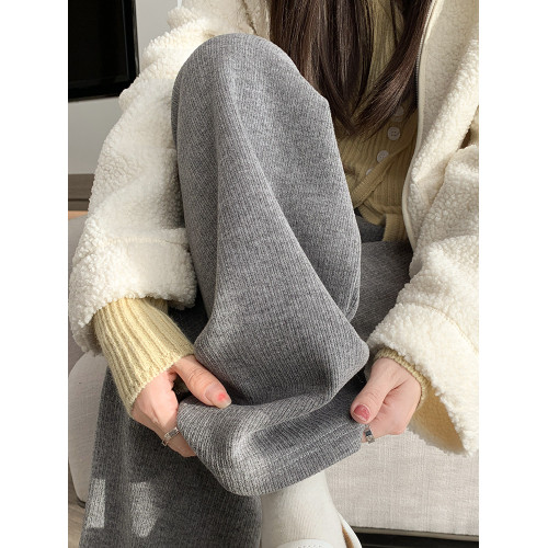 灰色仿羊毛絨加絨濶腿褲女秋季高腰垂感直筒窄版休閒褲糯米針織褲