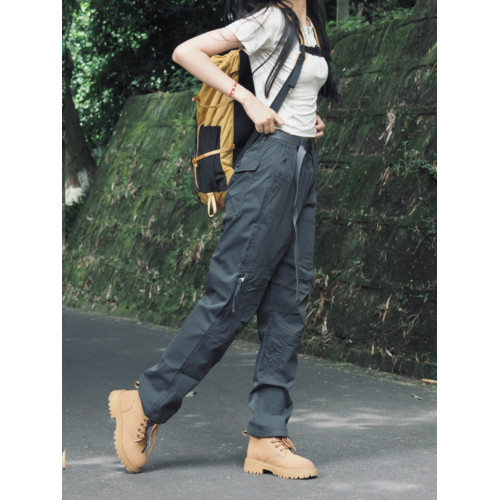 戶外登山褲女徒步秋季防風防水速乾褲美式工裝褲女款加絨沖鋒褲男