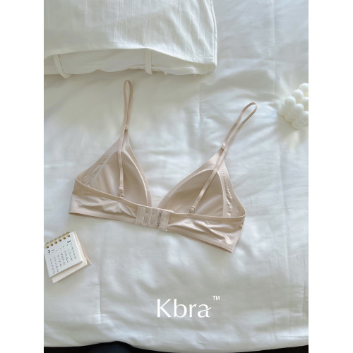 Kbra超隱形！粉底液無痕內衣女夏細肩帶深V三角杯小胸無鋼圈文胸
