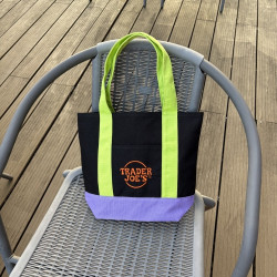 Trader Joe's缺德舅托特包 2025萬聖節限量款帆布包