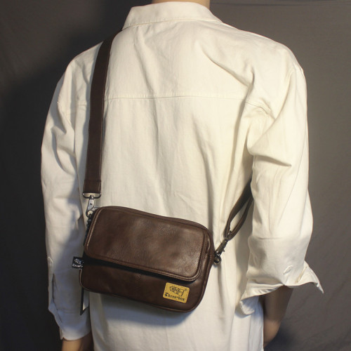 原創小包包單肩包多層拉鍊斜後後背包日系男包皮質小後後背包胸包小手機包 原創小包包單肩包多層拉鍊斜後後背包日系男包皮質小後後背包胸包小手機包