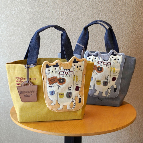 送皮牌 日本kusuguru正品立體小貓多隔層拉鍊款斜後後背包大容量手提