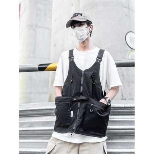 工裝美式復古多口袋無袖尼龍馬甲背心戶外機能兩用挎包外套戶外包 工裝美式復古多口袋無袖尼龍馬甲背心戶外機能兩用挎包外套戶外包