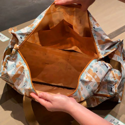 日系卡通姆明尼龍可愛印花旅行袋可折曡行李包手提斜背旅行收納包