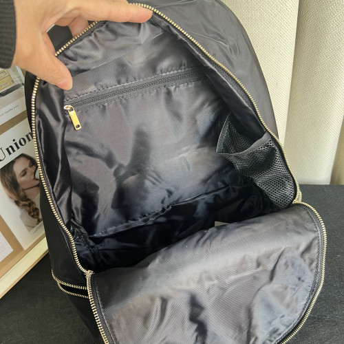 Lulu款休閒日常健身後後背包歐美原單女包簡約輕便防水出行雙肩包 Lulu款休閒日常健身後後背包歐美原單女包簡約輕便防水出行雙肩包