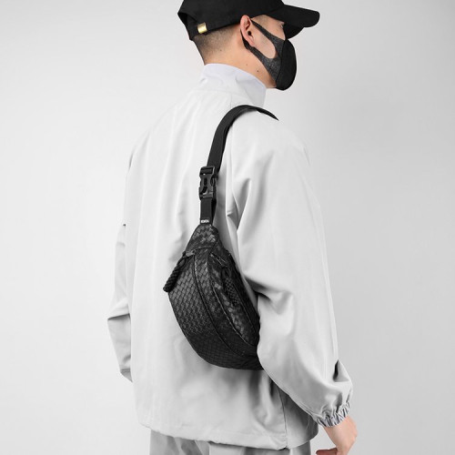 斜後後背包男大容量胸包ins小後後背包單肩包男士運動騎行包休閒腰包女潮