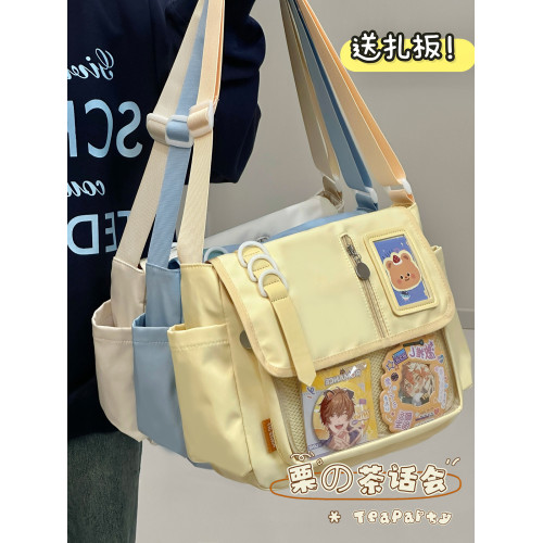 日系二次元風少女郵差包吧唧穀子痛包學生黨單肩包初中女生斜後後背包 日系二次元風少女郵差包吧唧穀子痛包學生黨單肩包初中女生斜後後背包