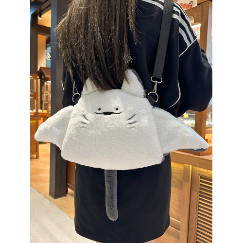 新款魔鬼魚雙肩包女個性公仔毛絨玩偶斜後後背包日系可愛少女卡通後後背包
