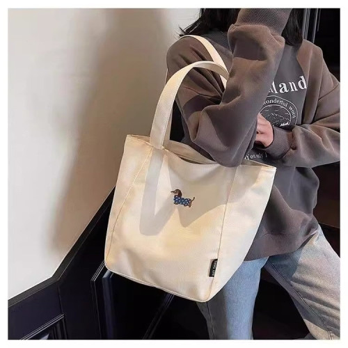 B刺綉臘腸狗帆布包女大容量學生上課手提袋休閒百搭單肩通勤托特b