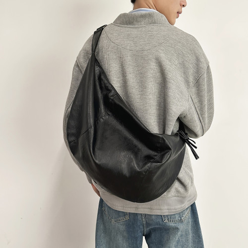 韓系ins復古軟皮褶皺餃子包慵懶風休閒百搭牛角單肩斜背大容量包